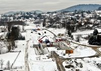 Budowa_nowego_przejscia_podziemnego_i_wejscia_na_peron_stacji_Rabka_Zaryte__widok_z_lotu_ptaka__fot._Krzysztof_Dzidek__2_.JPG