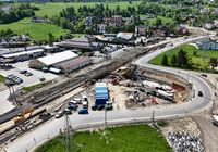Ciezkie_maszyny_poracuja_przy_budowie_nowego_ukladku_komunikacyjnego_przy_ul._Podhalanskiej_i_Zakopianskiej_w_Rabce-Zdroju__fot._Piotr_Hamarnik__2_.JPG