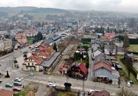 Widok_z_lotu_ptaka_na_stacje_kolejowa_Rabka-Zdroj__fot._Krzysztof_Dzidek.JPG