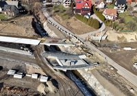 Nowe_mosty_przy_stacji_kolejowej_Rabka_Zaryte__widok_z_lotu_ptaka__fot._Krzysztof_Dzidek__1_.JPG