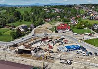 Ciezkie_maszyny_poracuja_przy_budowie_nowego_ukladku_komunikacyjnego_przy_ul._Podhalanskiej_i_Zakopianskiej_w_Rabce-Zdroju__fot._Piotr_Hamarnik__1_.JPG