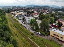 Widok z lotu ptaka na stację kolejową Limanowa, fot. Piotr Hamarnik