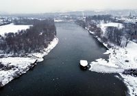 Widok_z_lotu_ptaka_na_miejsce_w_ktorym_stal_most_kolejowy__fot._Piotr_Hamarnik.JPG
