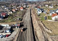 Prace_ziemne_przy_modernizacji_linii_kolejowej_w_Limanowej__widok_z_lotu_ptaka__fot._Krzysztof_Dzidek__1_.JPG